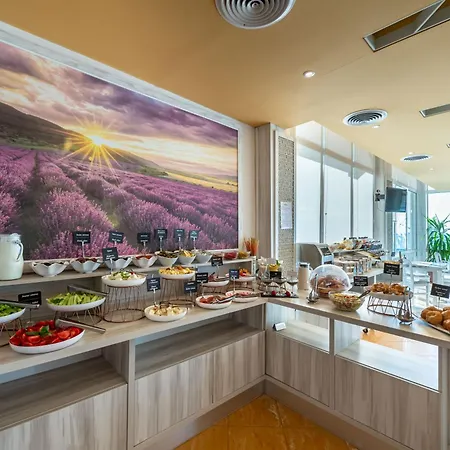 Otel Aphrodite 4*